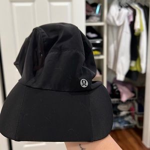 Lululemon Black Hat Adjustable One Size